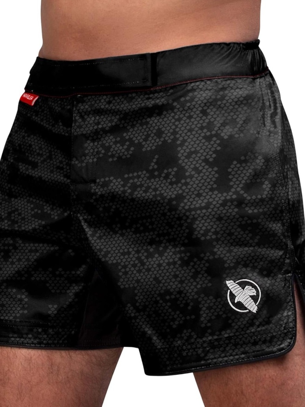 Hayabusa Hexagon Mid-Thigh Hybrid Fight Short black virtually indestructible M - Picture 12 of 16